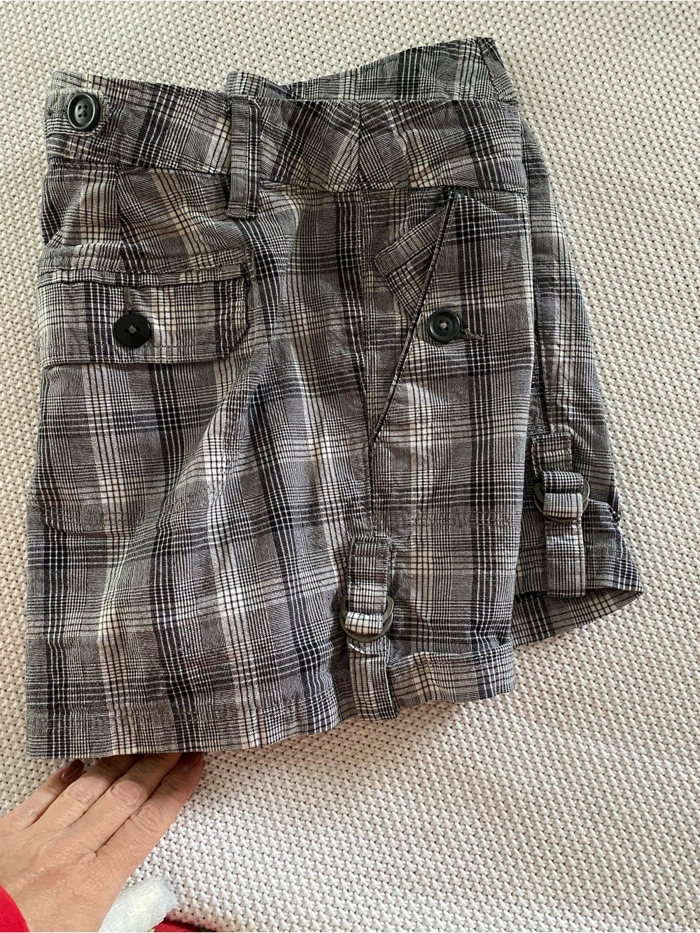 a.n.a Gray Plaid Utility Shorts Size 12 Cotton Stretch Buckle Tabs - Picture 11 of 13